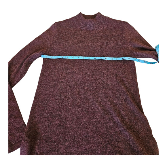 H&M Small Red Long Sleeve Pullover Shirt - Picture 6 of 8